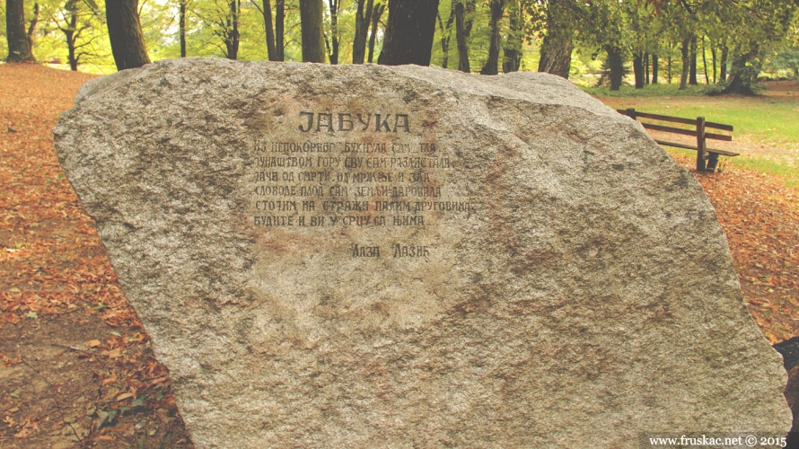 Monuments - Jabuka Monument Site 