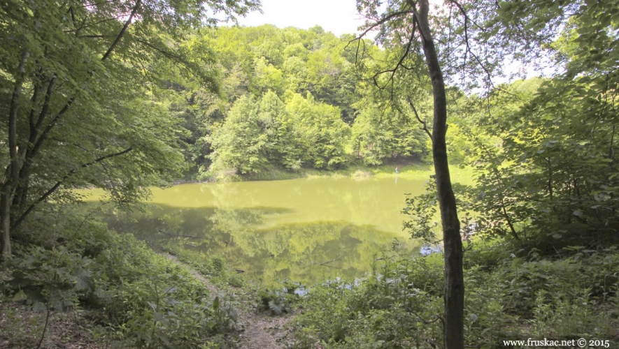 Lakes - Popovica Lake